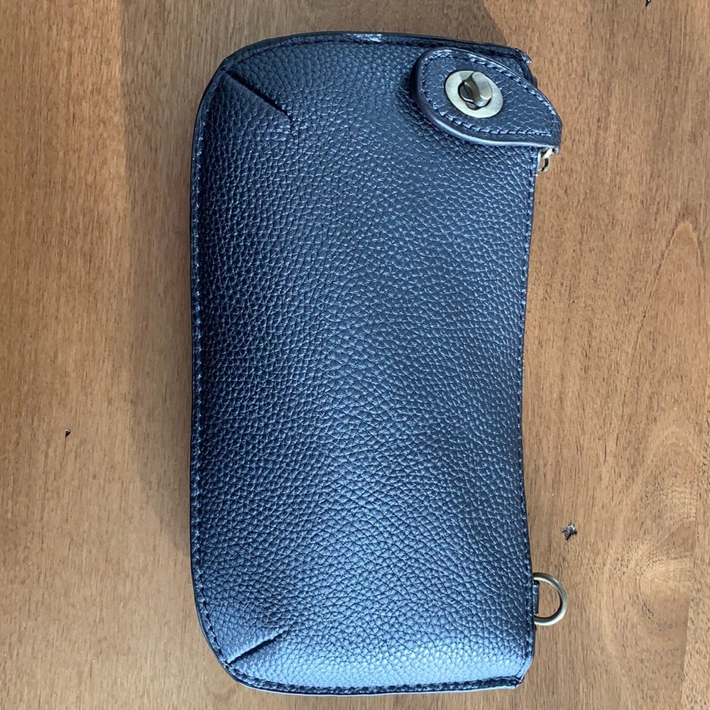 NWOT Joy Susan wristlet/crossbody/clutch